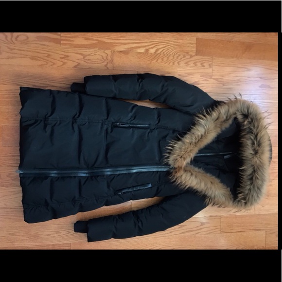 Mackage women’s Kay coat - SOLD - Picture 2 of 4